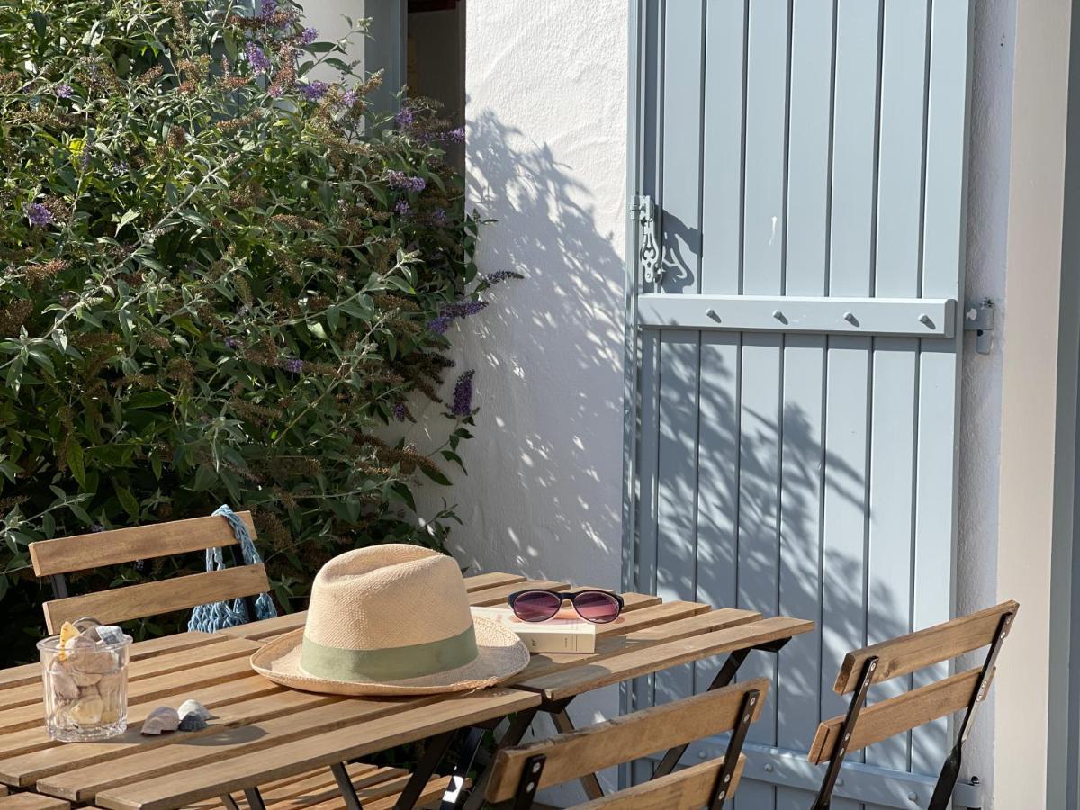 Le Parc Des Mimosas Villa Noirmoutier-en-l'Ile Luaran gambar