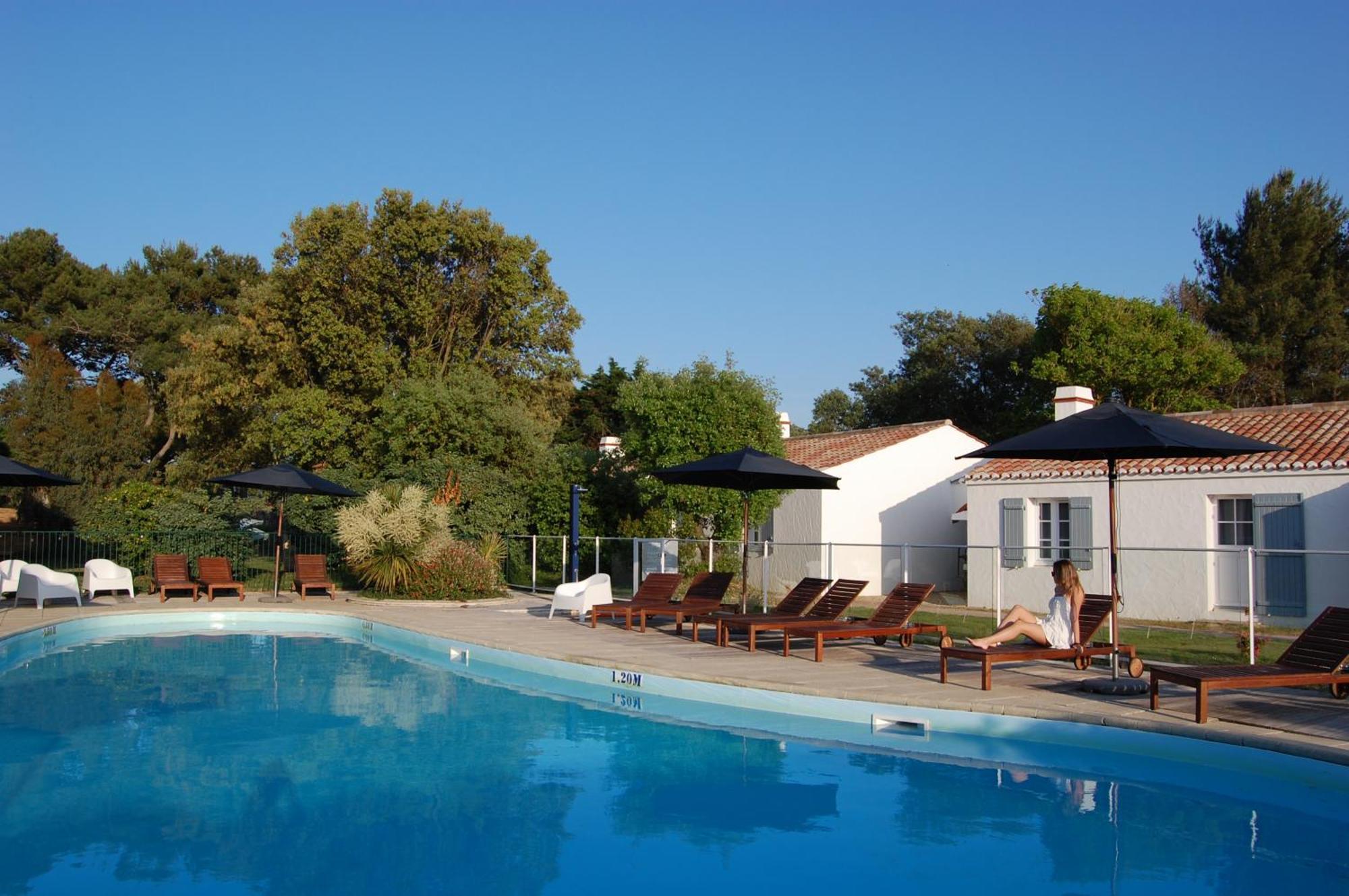 Le Parc Des Mimosas Villa Noirmoutier-en-l'Ile Luaran gambar