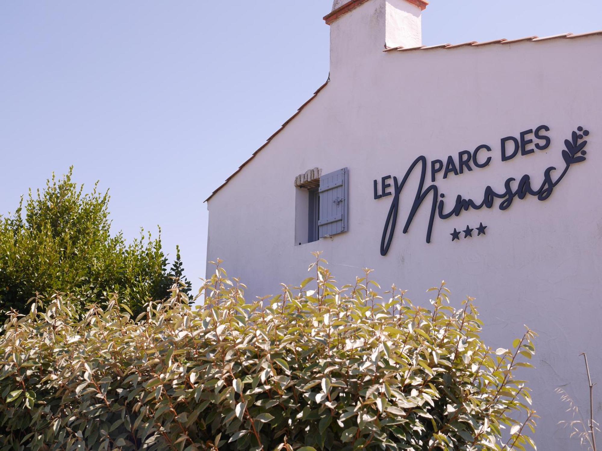 Le Parc Des Mimosas Villa Noirmoutier-en-l'Ile Luaran gambar